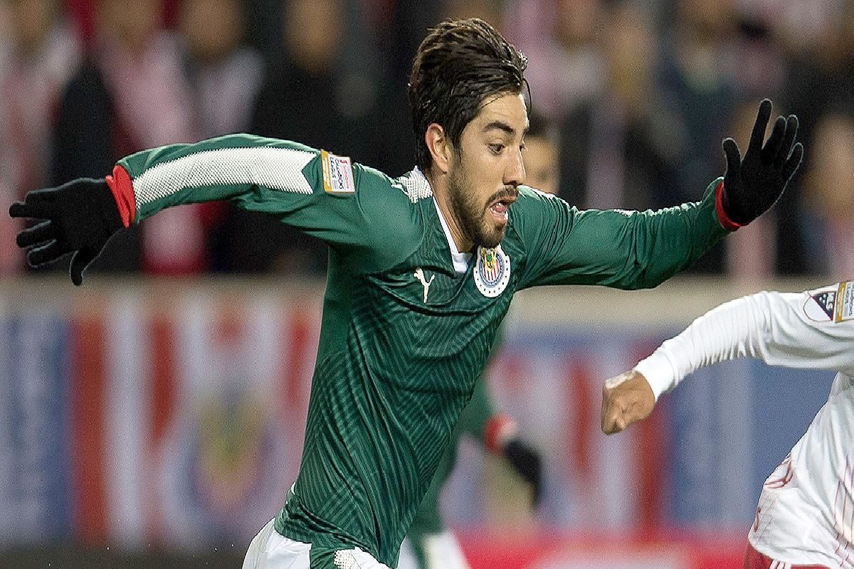 Rayados Chivas Rodolfo Pizarro Liga MX Refuerzo