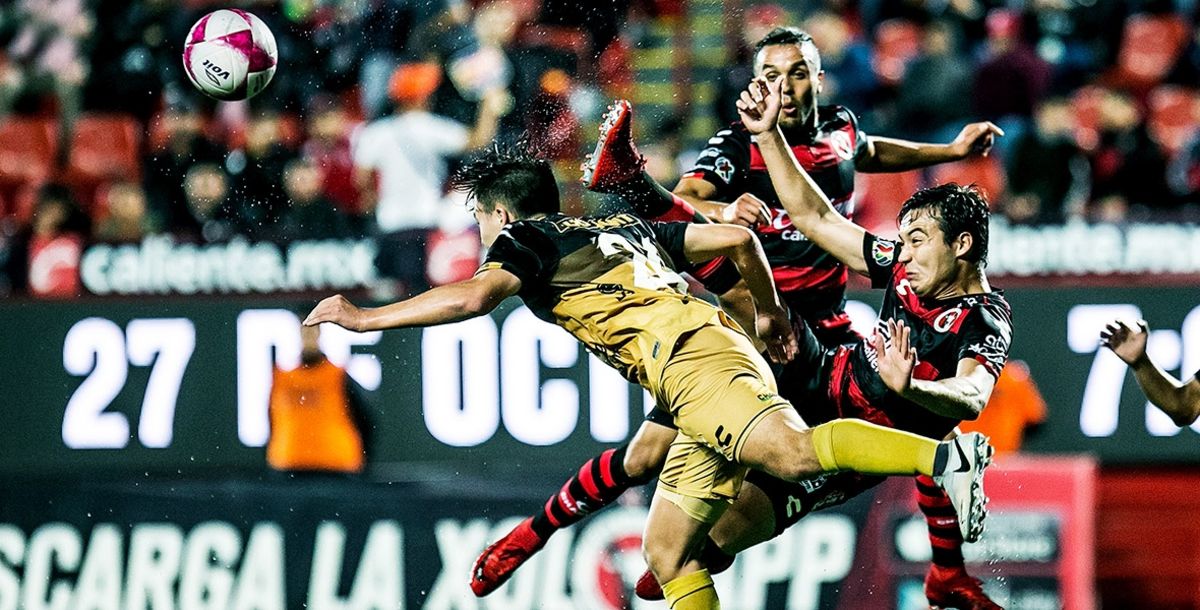 Xolos Dorados Diego Armando Maradona Edson Rivera Luis Michel Maradona Estadio Caliente 