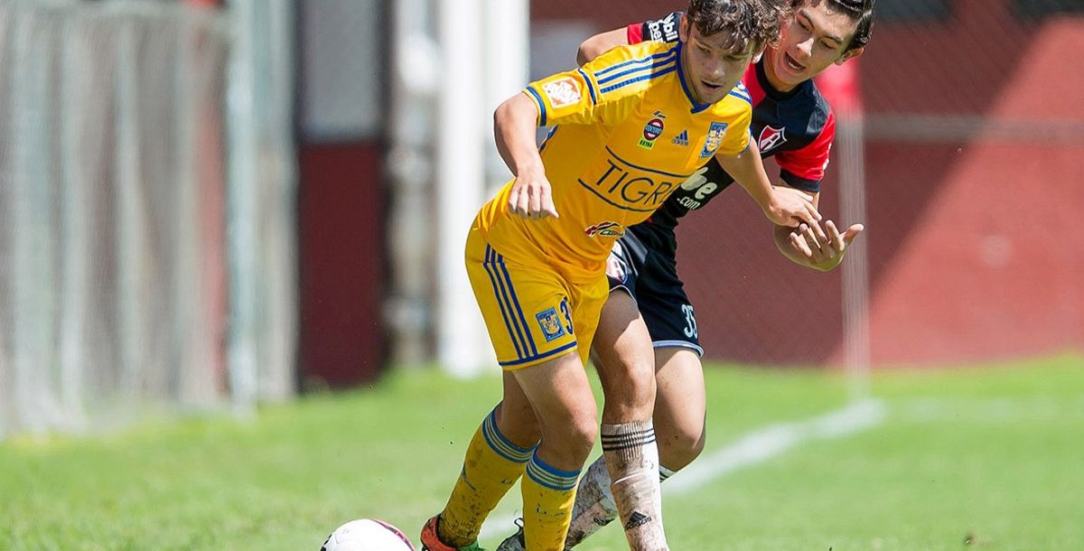 Liga MX Apertura 2018 Tigres Juninho Anselmo Vendrechovski Patrick Ogama Vendrechovski