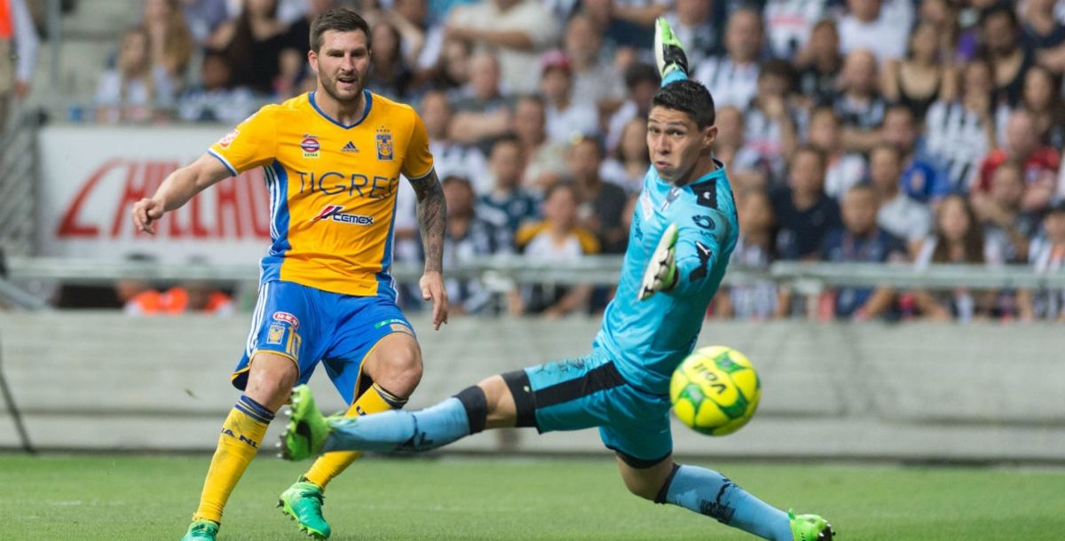 Gignac TIgres Necaxa Hugo González