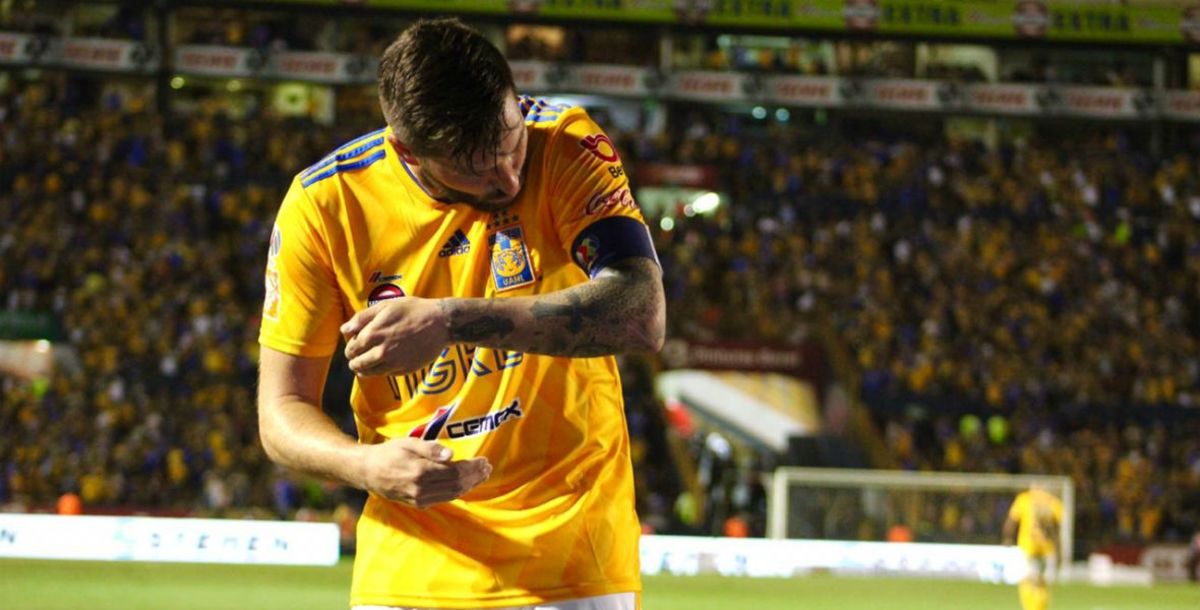 Gignac Tigres Gol NEcaxa Golazo Taquito