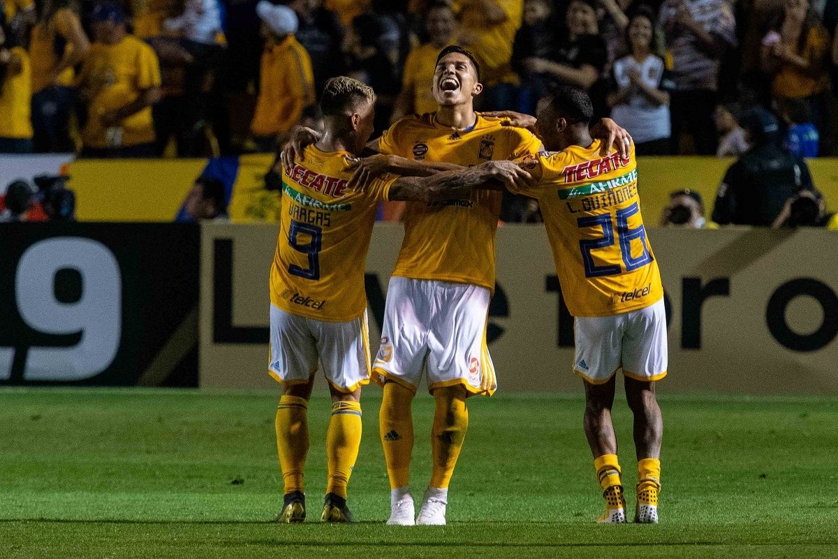 Tigres vencio Houston Dymao cuartos concacaf semis santos salcedo