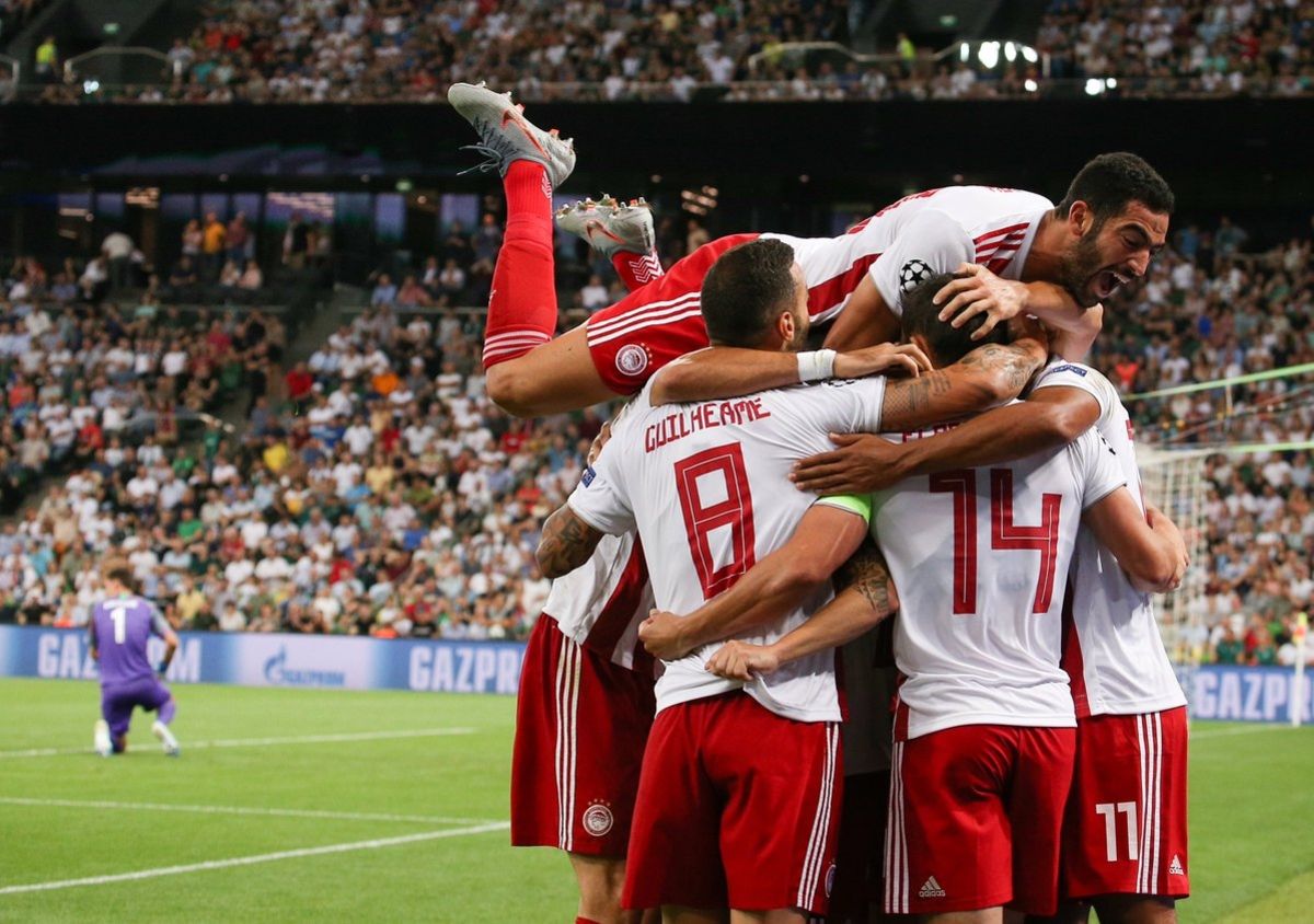 Olympiacos Dinamo de Zagreb Estrella Roja Champions League Playoffs Krasnodar Rosenborg Young Boys Ajax vs APOEL Nicosia Brujas vs LASK Linz Slavia de Praga Cluj
