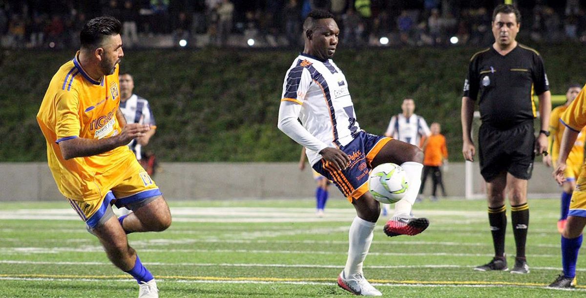 Liga MX, Tigres, Rayados, Clásico de Leyendas, Estadio Borregos, Humberto Suazo, Lucas Lobos, Careca, Jesús Olalde, Jesús Arellano, Cabrito Arellano, Bahía, Tec