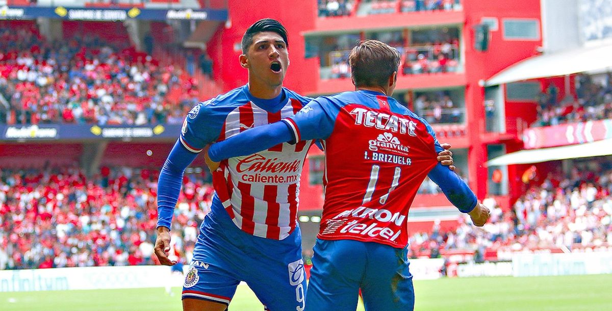 Alan Pulido Kansas MLS Futbol Chivas