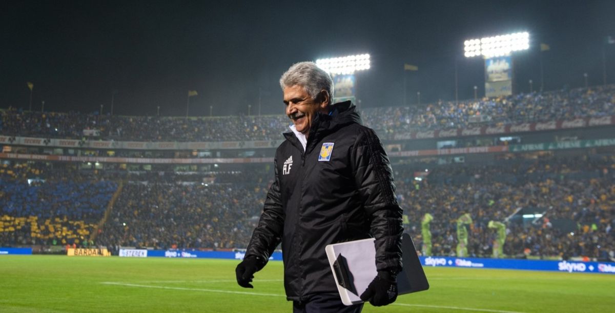 Liga MX, Tuca Ferretti, cumpleaños, 66 aniversario, campeonatos con tigres, debut, pumas, titulos internacioles, mexico,