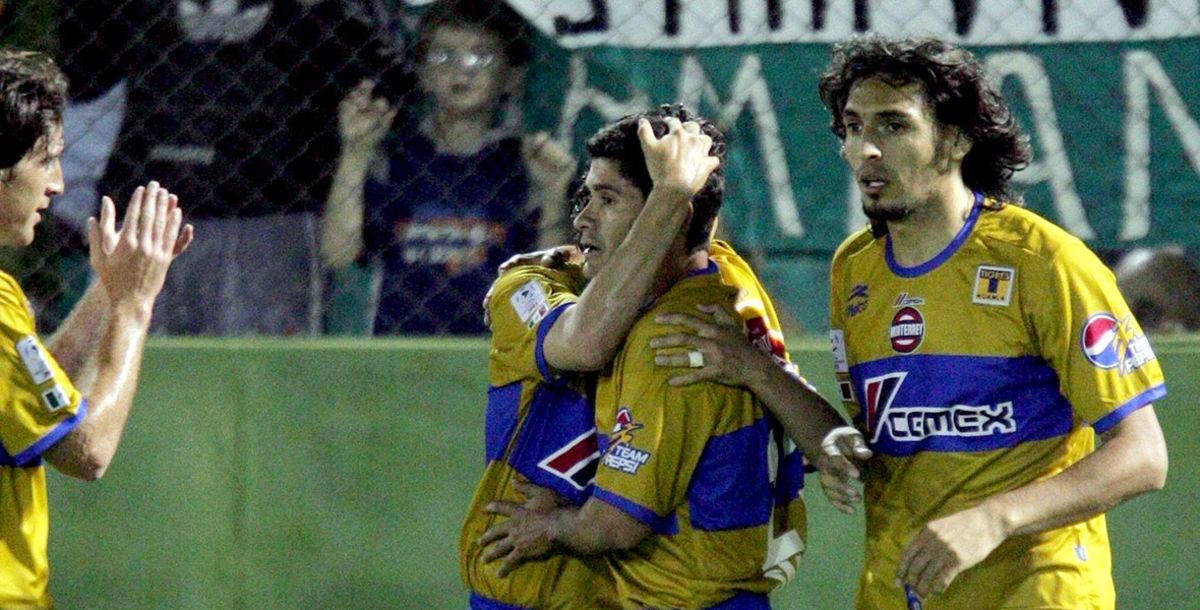 Tigres, Copa Libertadores de América, Banfield, Libertadores 2005, Florencio Sola, Caracas, Alianza Lima, Carlos Morales, Andrés Silvera, Sixto Peralta, Interliga