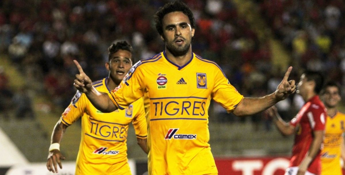 Copa libertadores, enrique esqueda, juan aurich. goleada, tigres, fase de grupos, recuerdo, hat trick