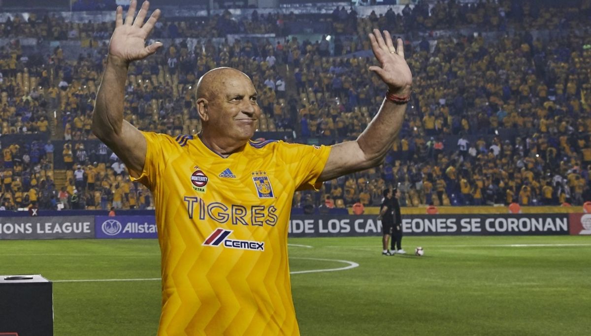 liga mx, tigres, osvaldo batocletti, primer aniversario luctuoso, entrenador, tigres femenil, bato, jugador