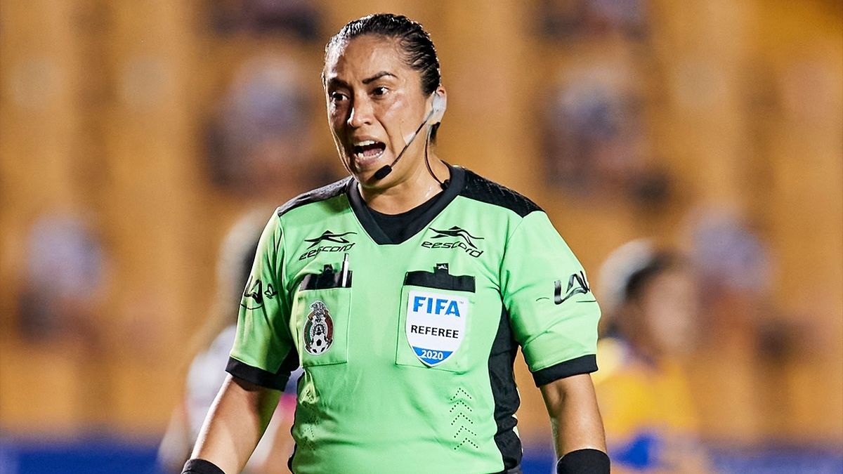 Liga MX Femenil, Guardianes 2021, Lucila Venegas, arbitro profesional, clasico regio