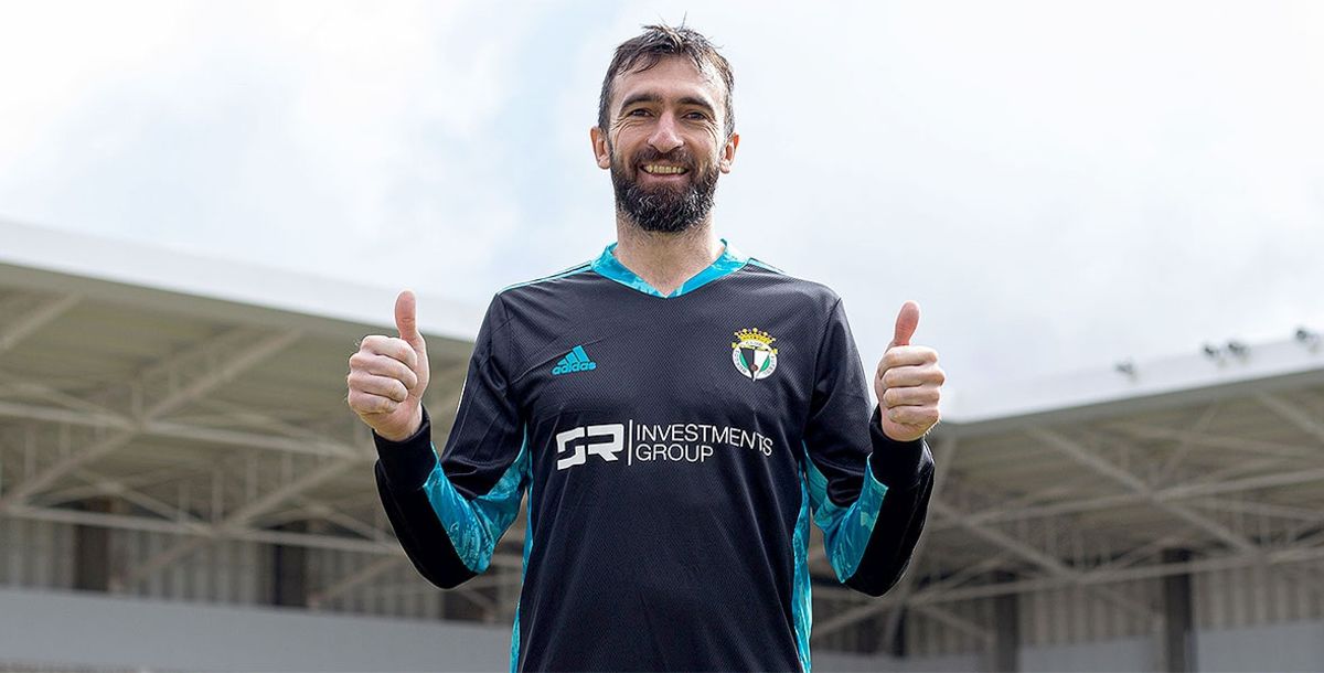 Marcelo Barovero, Burgos CF, España, campeón