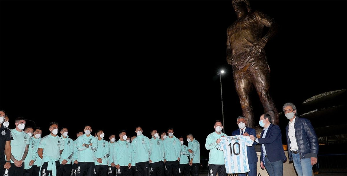 Argentina, Diego Maradona, Maradona, Estadio Único Madre, Ciudades, Chile, Eliminatorias Sudamericanas