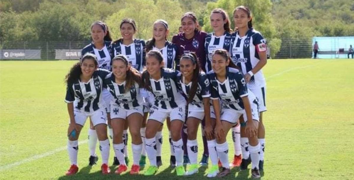 Liga MX Femenil, Rayadas, Necaxa, apertura 2017, cuarto aniversario