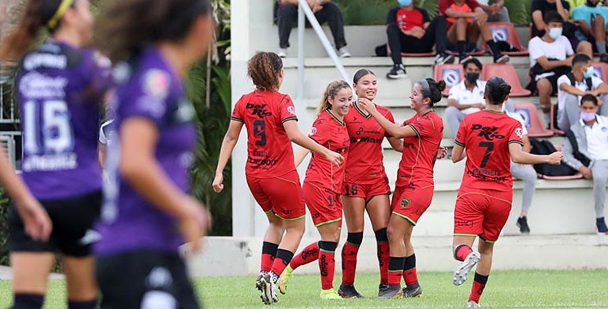 Liga MX Femenil, FC Juárez, Bravas, Miah Zuazua, gol olímpico, Liliana Mercado, Tania Morales