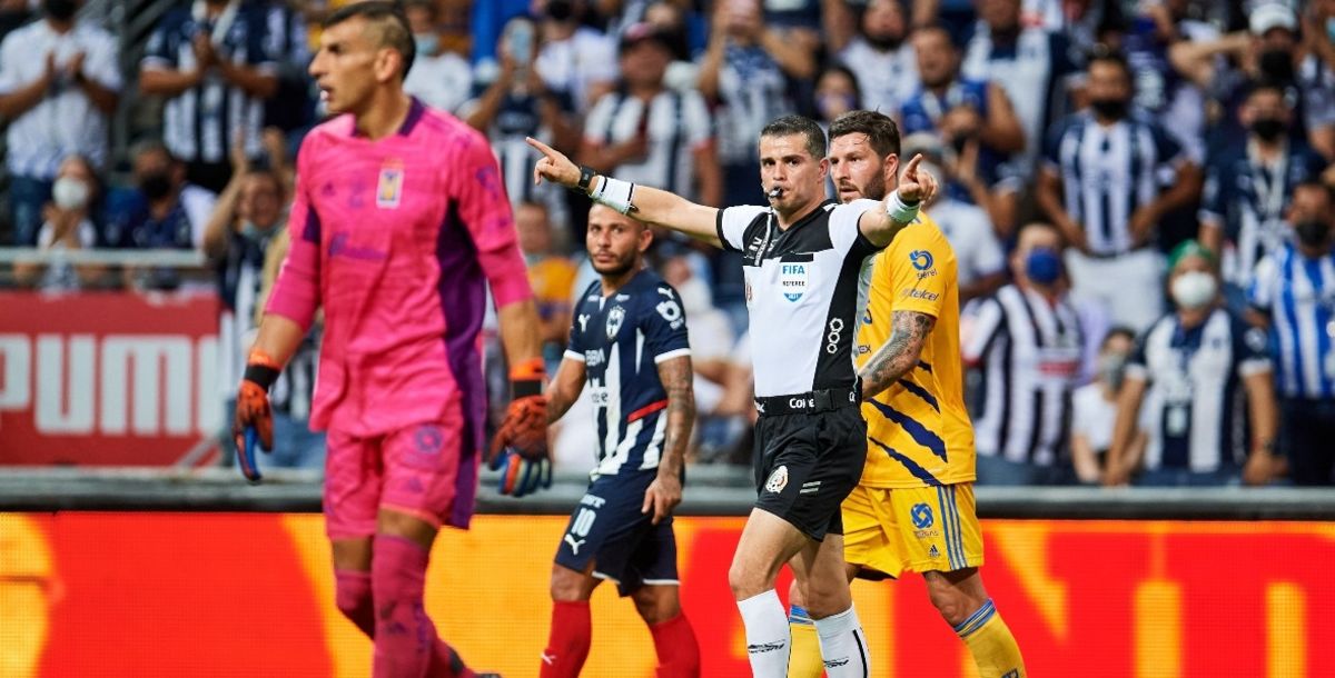 Liga MX, Apertura 2021, Tigres, Rayados, Clásico 126, VAR