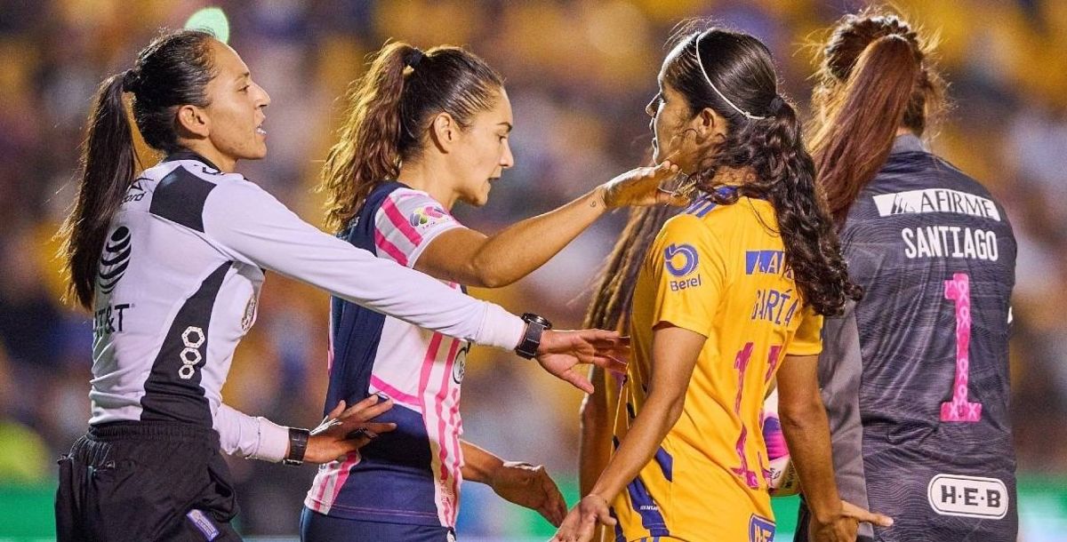 Liga Mx Femenil, arbitraje, Tigres Femenil, Jessi Palacios, Eva Espejo