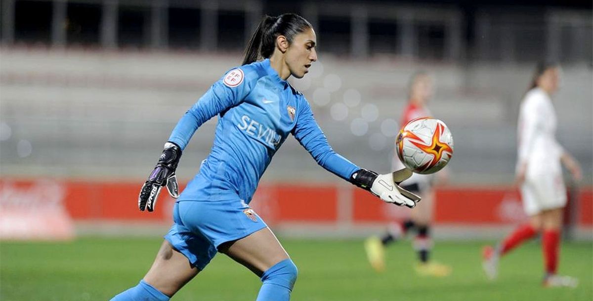 Itzel González, Copa de la Reina, Sevilla Femenino, Athletic Club Femenino Débora García Mateo