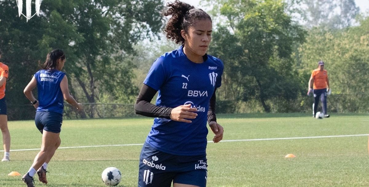 Liga MX Femenil, Rayadas, Campeón de Campeones, entrenamiento