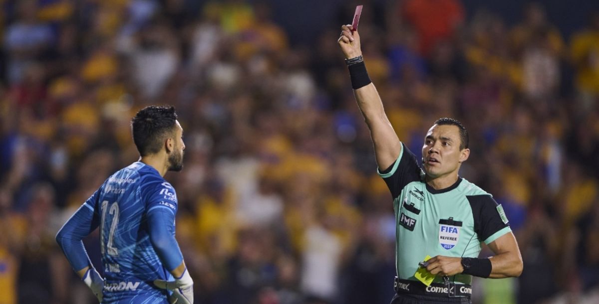 Tigres, Liga MX, Atlas, Miguel Herrera, Camilo Vargas,expulsión, Estadio Universitario