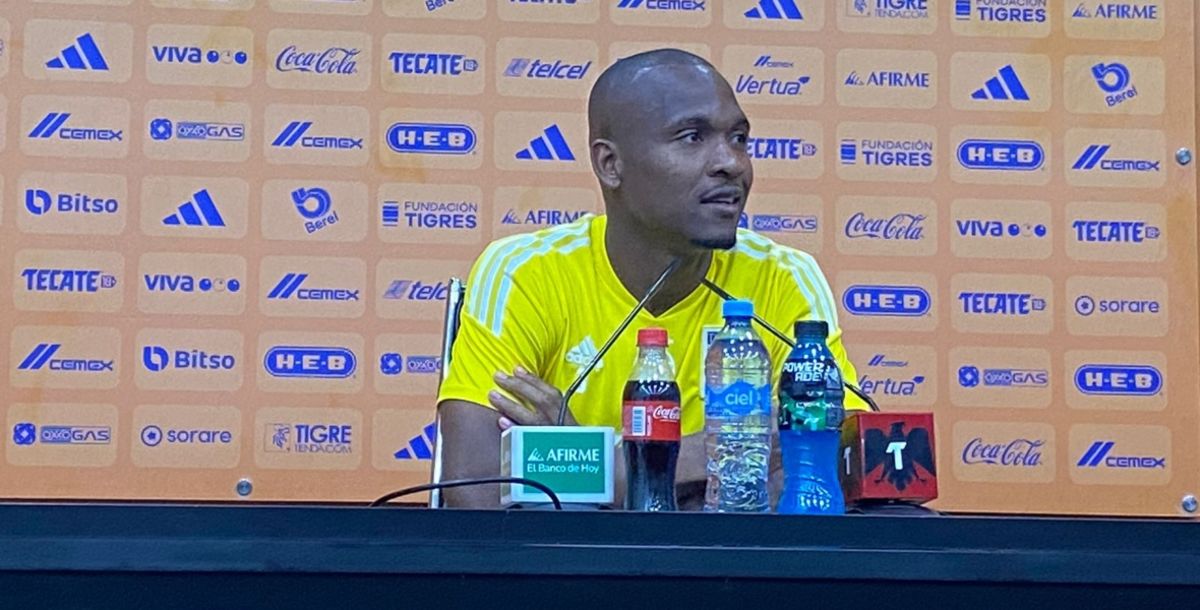 Tigres, Juninho, Hugo Ayala, Samir Caetano, Liga MX, Chima Ruiz, Chivas