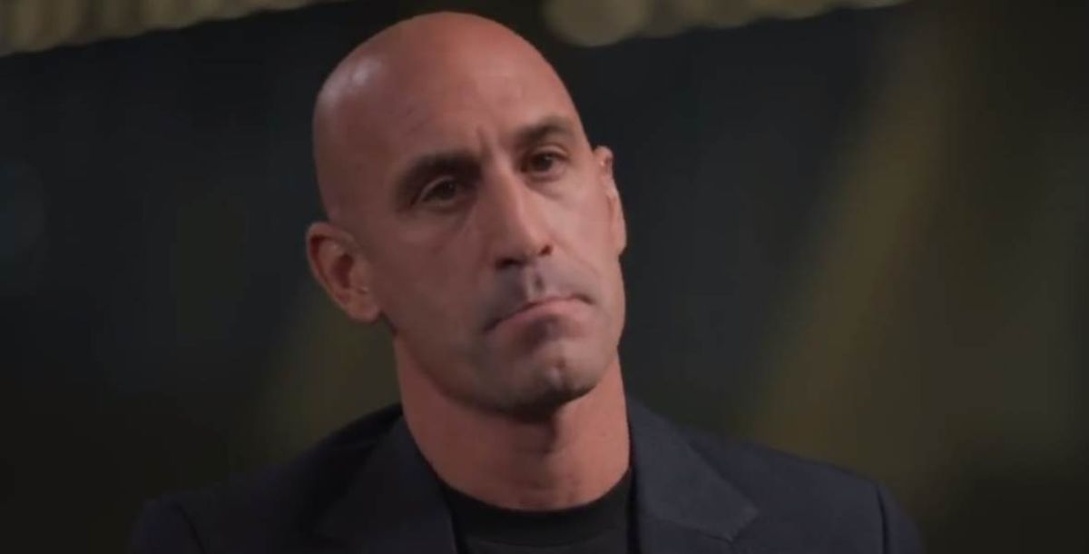 Luis Rubiales, Renuncia, Dimisión, Real Federación de Futbol Español, Jenni Hermoso