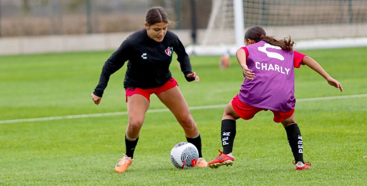 Liga MX Femenil, Clausura 2024, Atlas, Roberto Medina, pretemporada, Brenda Cerén, Daniela Cruz, Pumas, León, Santos