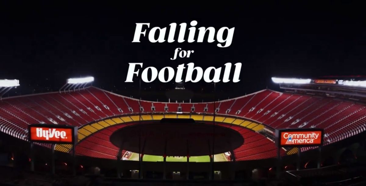 Cine, Televisión, Janel Parrish, Tyler Hynes, Kansas City, Chiefs, Taylor Swift, Travis Kelce, Falling for Football, NFL