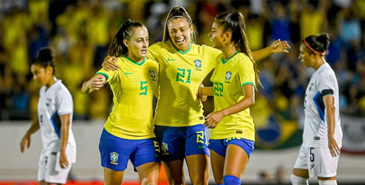Copa Oro W, Brasil, Arthur Elías, Marta, Cristiane, Concacaf, Grupo B, Panamá, Colombia, Haití, Puerto Rico