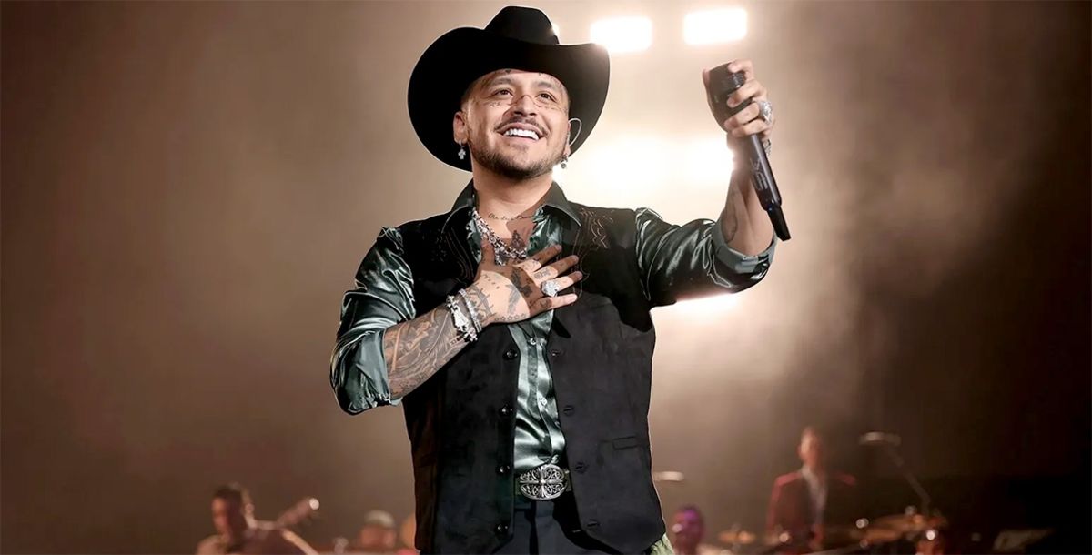 Música, Cristian Nodal, Monterrey, Veracruz, Guadalajara, Suiza, Inglaterra, Francia, España, Italia, gira