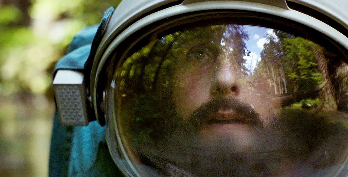 Cine, Adam Sandler, Spaceman, El Astronauta, Netflix, Carey Mulligam, Isabella Rossellini, Paul Dano, Johan Renck, Jakub Procházka