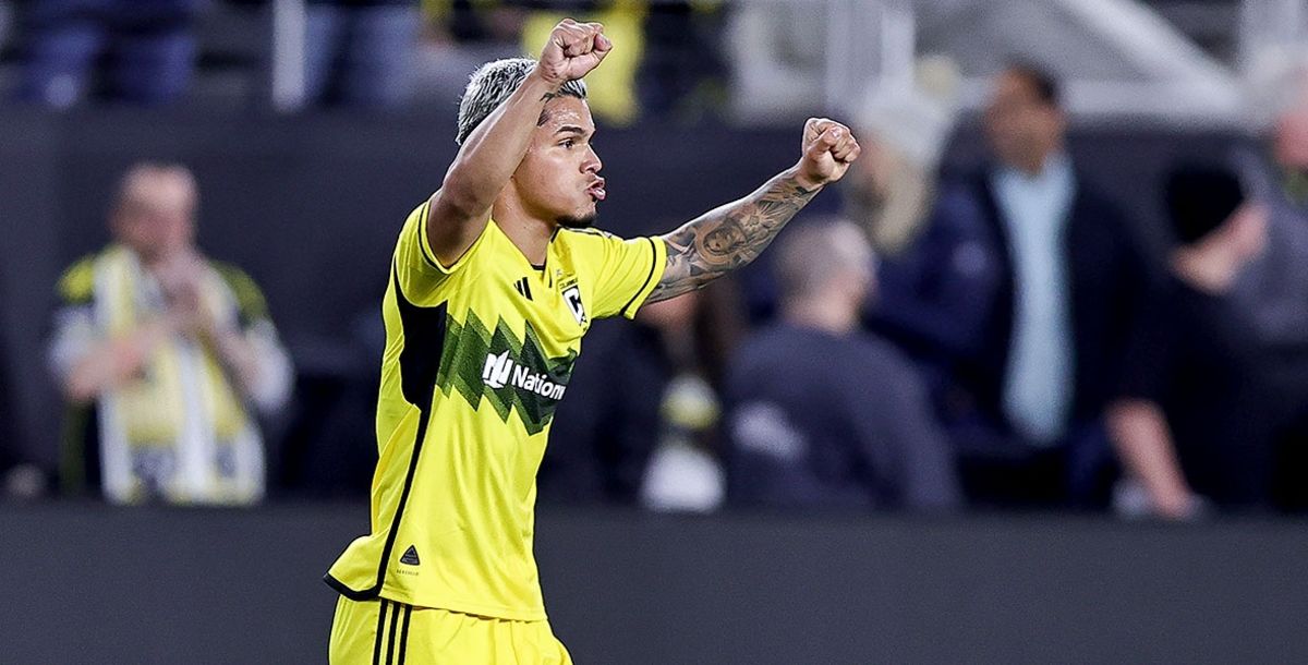 Rayados, Monterrey, Columbus Crew, Cucho Hernandez, Concachampions 2024, Liga MX, Tano Ortiz, defensa