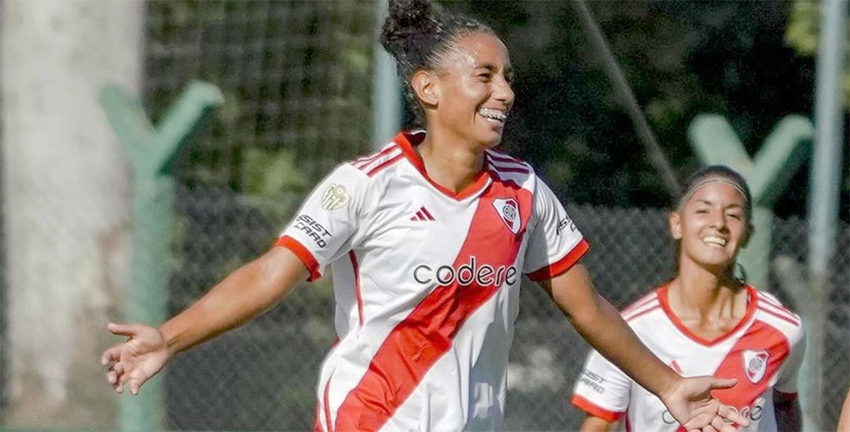 Liga MX Femenil, Apertura 2024, Pumas, Laura Felipe Silva, Cruz Azul, Querétaro, altas y bajas de jugadoras, futbol estufa, movimiento de jugadoras