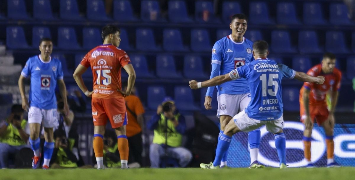 Cruz Azul, Mazatlán, Martín Anselmi, Liga MX, Bryan Gamboa, resumen, goles