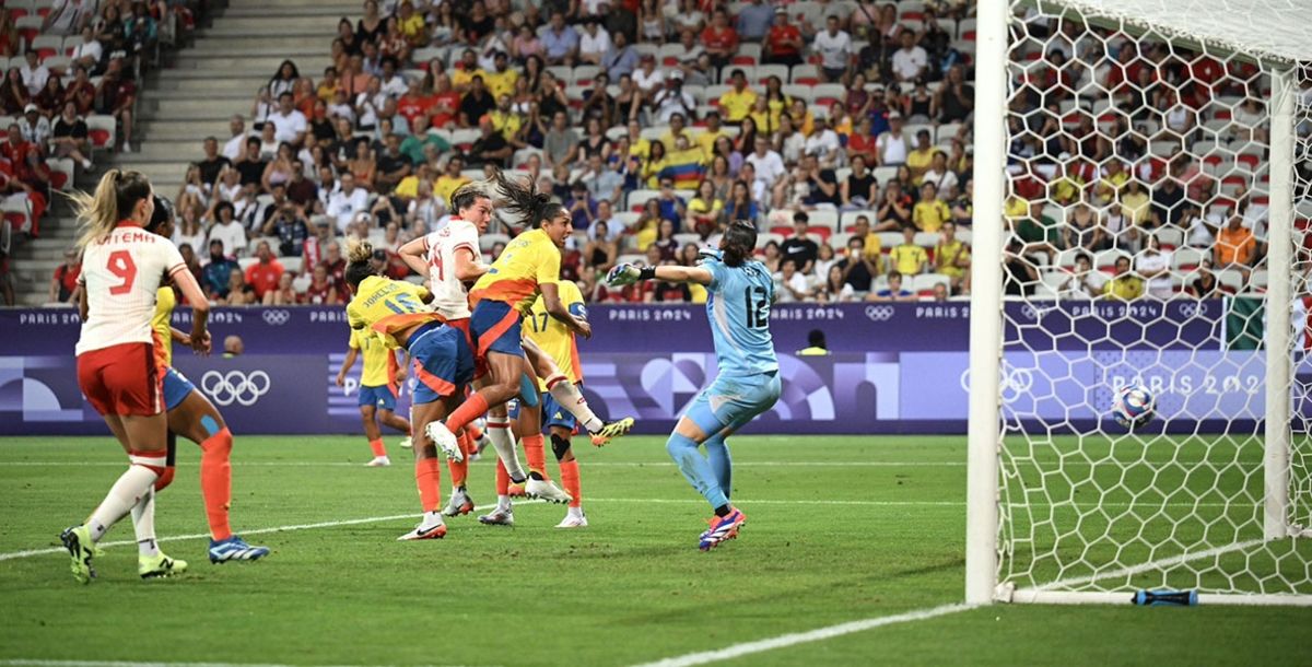Juegos Olímpicos, París 2024, Futbol Femenil, Canadá, FIFA, escándalo, drones, España, Brasil, Marta, Japón, Colombia, Lucía García, Jenni Hermoso, resultados