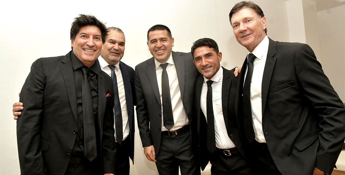 Futbol, Juan Román Riquelme, José Luis Chilavert, Iván Zamorano, Salón de la Fama de Pachuca, FIFA