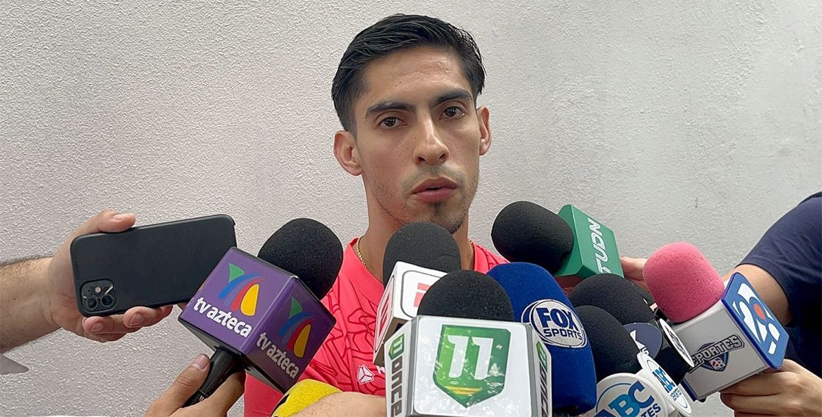 Rayados, Monterrey, Erick Aguirre, Pumas, Liga MX, Apertura 2024, Tigres, Clásico Regio 139, Íker Fimbres, Liguilla