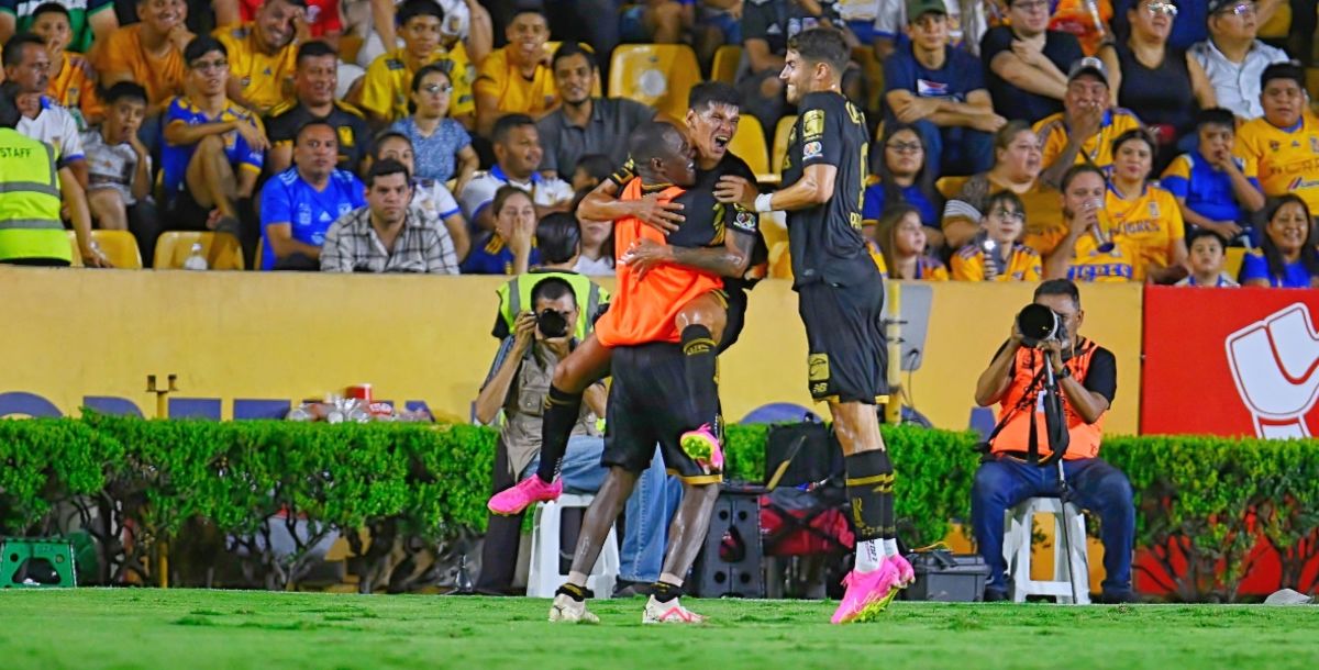 Tigres, Toluca, Liga MX, Estadio Universitario, Veljko Paunovic, historial
