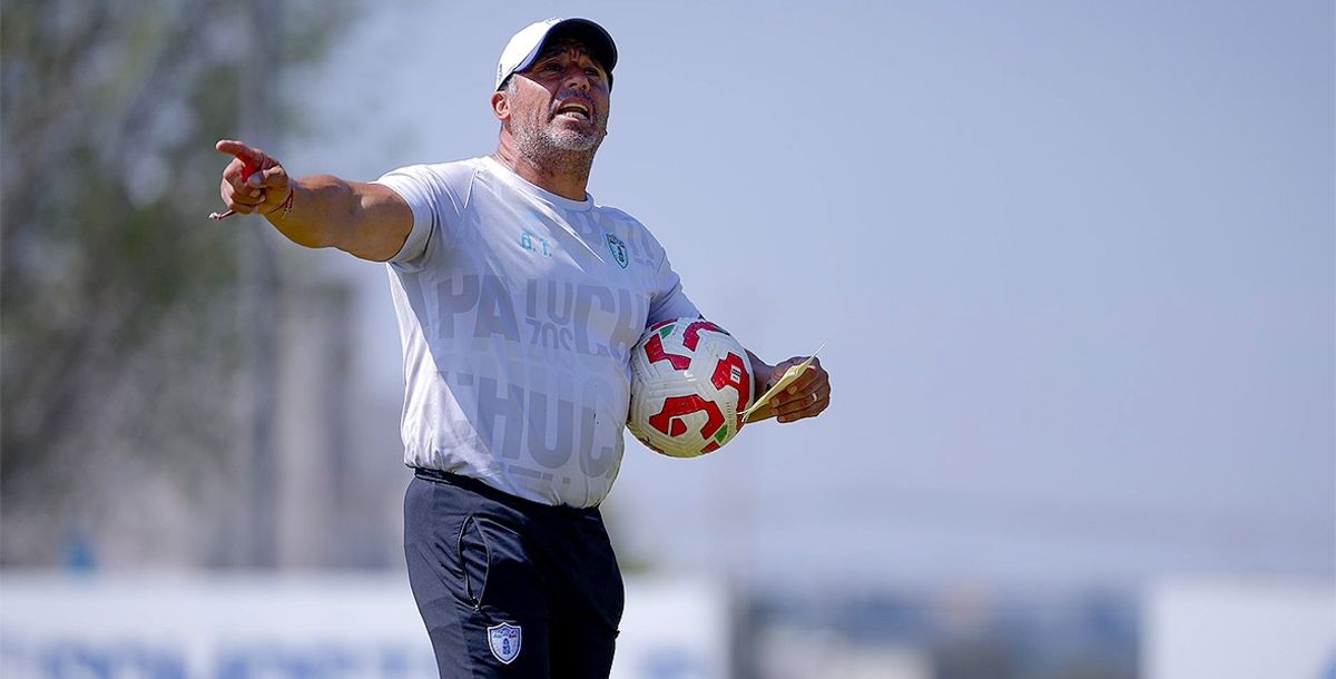 Óscar Torres, Pachuca, Liga MX Femenil, Apertura 2024, Liguilla, Semifinales, Amelia Valverde, Milagros Martínez, Ángel Villacampa, entrenadores