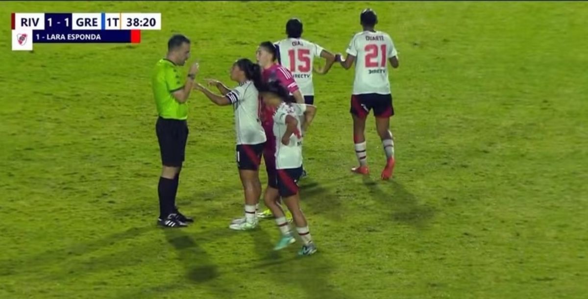 River Plate, Gremio, futbol femenil, Brasil Ladies Cup, Candela Díaz, racismo