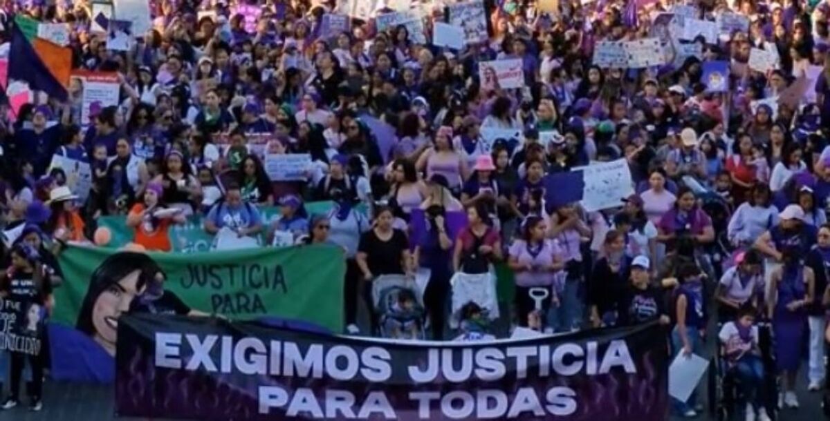 dia internacional de la mujer, marcha, monterrey, miles de personas salen a las calles