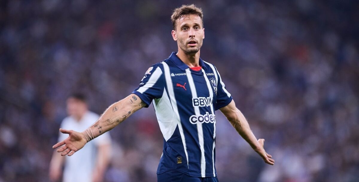 Rayados, Sergio Canales, lesión, entrenamiento, Clásico Regio, Tigres, Liga MX, Tecatito Corona, Óliver Torres