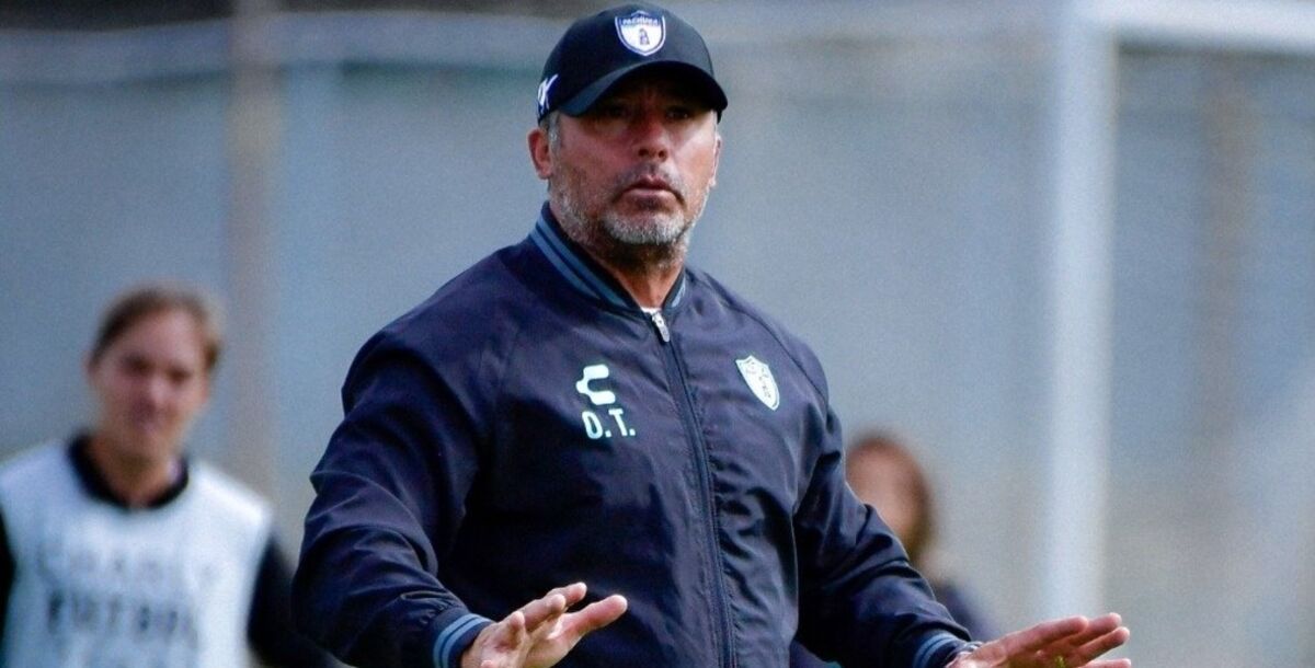 Óscar Torres, trayectoria, Pachuca Femenil, América, Final, Liguilla, Liga MX Femenil