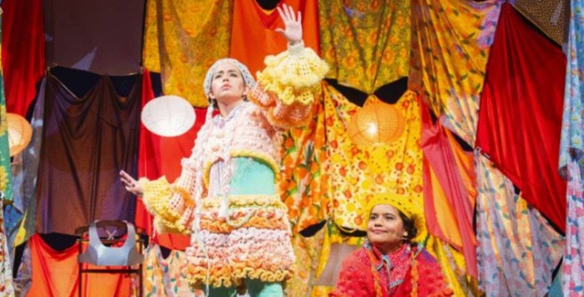 Universo de dos niñas, obra de teatro, conarte, teatro de la ciudad, gran sala