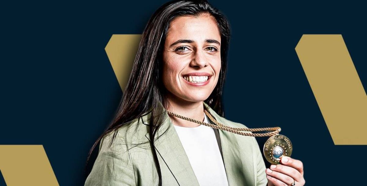 Alex Chidiac, Tigres Femenil, Melbourne Victory, Australia, Medalla Julie Dolan