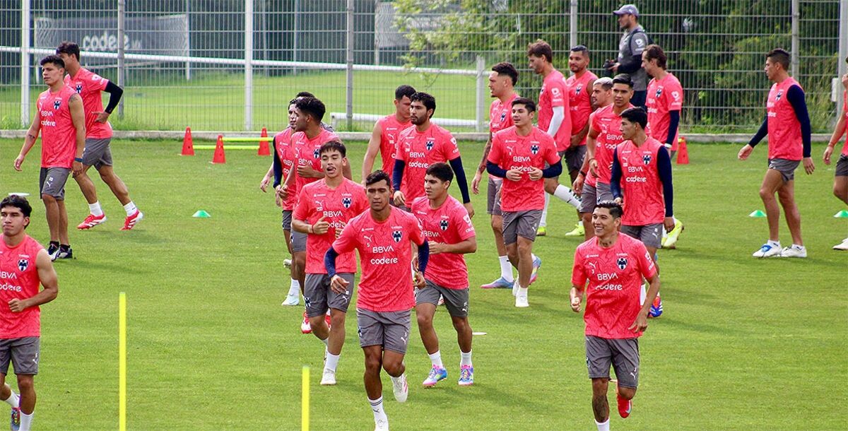 Rayados, Monterrey, Domènec Torrent, El Barrial, pretemporada, Alfonso González, Alí Ávila, doble sesión