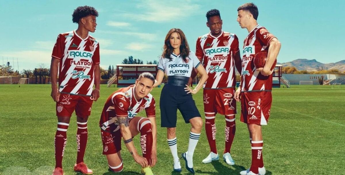 Necaxa, serie documental, Eva Longoria, Rob McElhenney, Ryan Reynolds, Wrexham, Disney