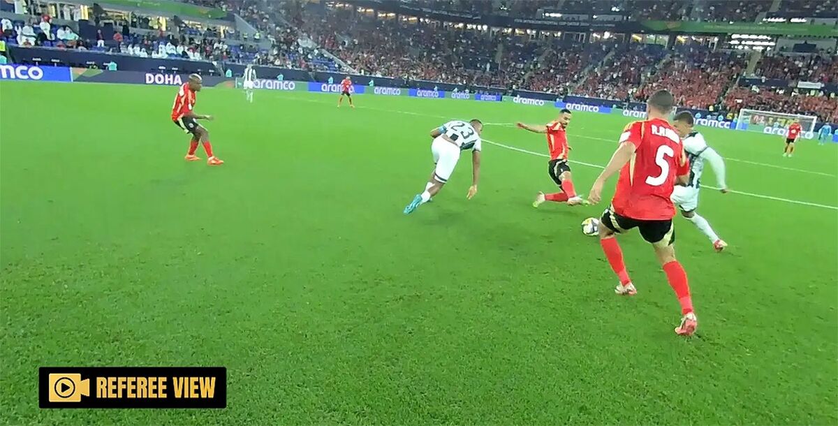 FIFA, Mundial de Clubes, innovaciones, tecnología, futbol, árbitros, VAR, fuera de lugar, inteligencia artificial, tabletas
