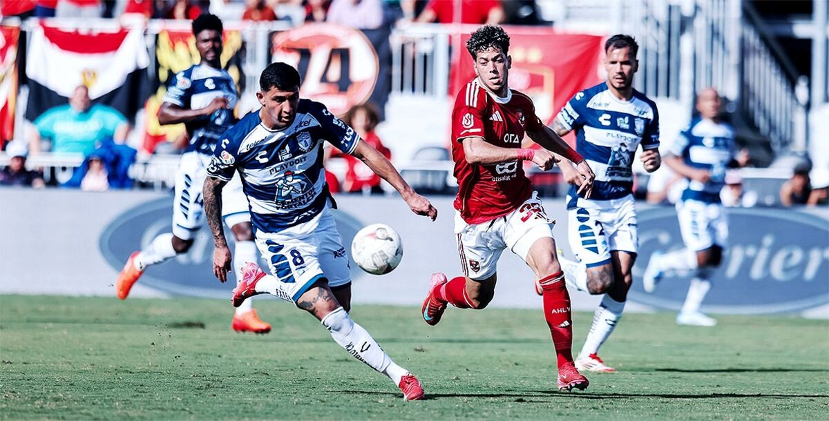 Mundial de Clubes, Pachuca, Al Ahly, Super Challenge Cup, amistoso, John Kennedy, Mahmoud Hassan Trézeguet, crónica, resultado goles