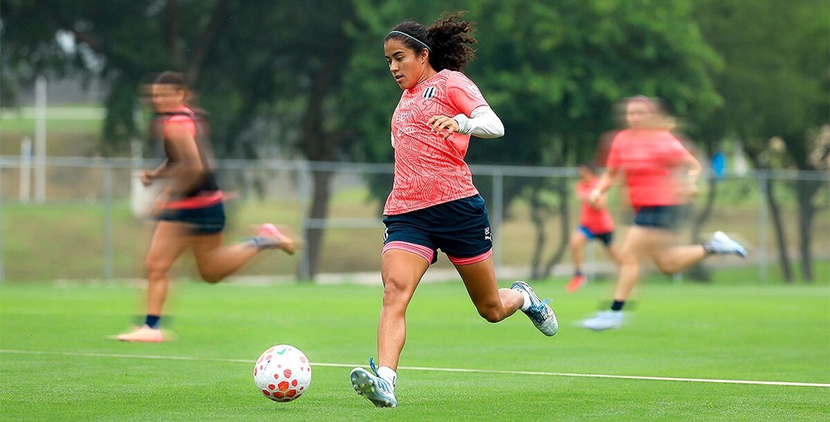 Rayadas, Amelia Valverde, Liga MX Femenil, Apertura 2025, Alice Soto, Karol Bernal, Lucía García, Jermaine Seoposenwe, Emily Gielnik