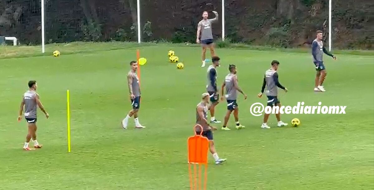 Rayados, Domènec Torrent, Monterrey, Liga MX, Apertura 2025, Pachuca, Sergio Ramos, Óliver Torres, Esteban Andrada, Sergio Canales, Estadio Hidalgo, Tuzos